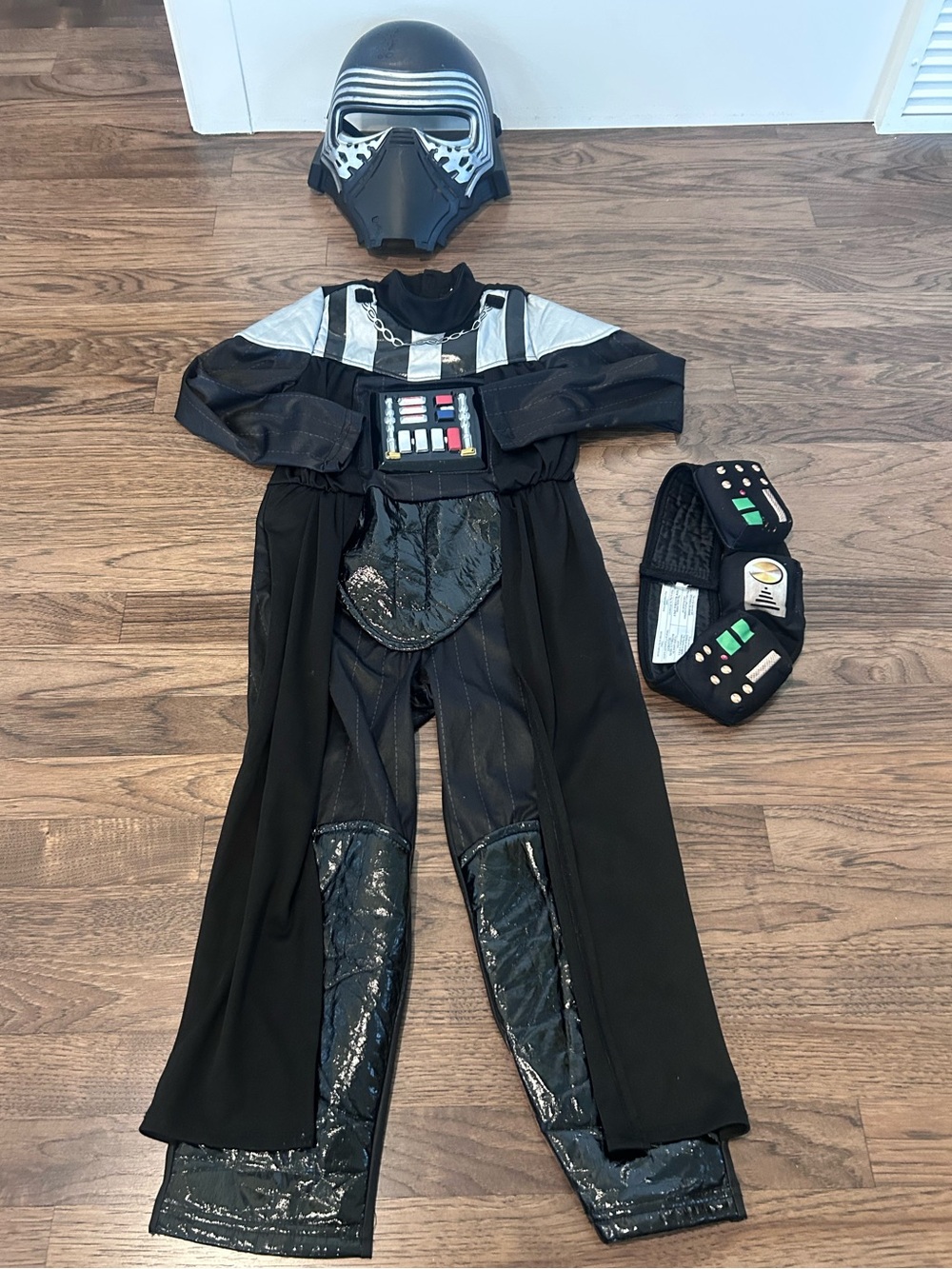 Kids 5/6 Darth Vader Costume with Helmet